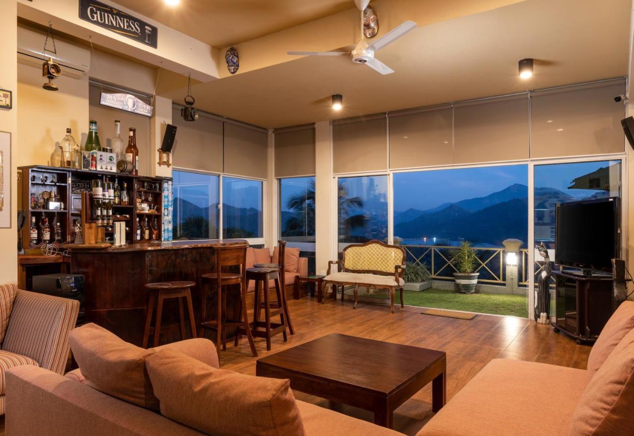 The Albatross, Kandy Digana Exterior photo