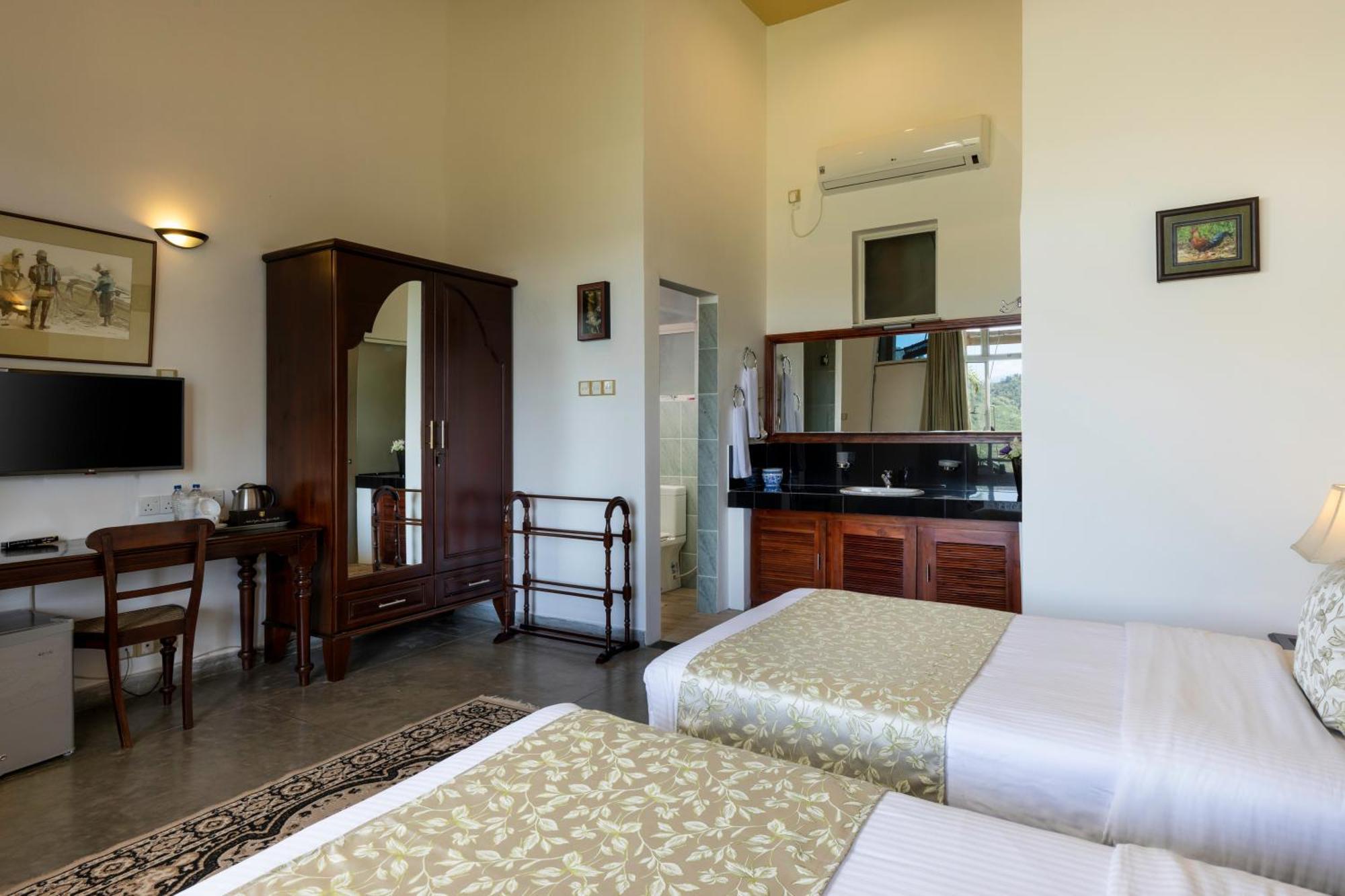 The Albatross, Kandy Digana Exterior photo